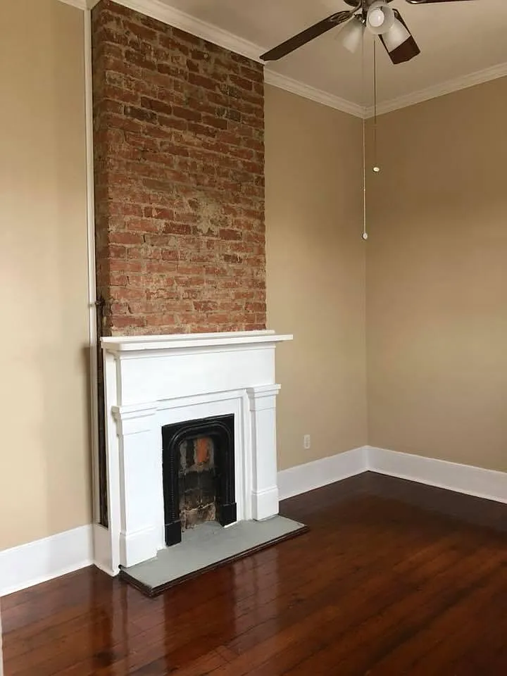 2 bed, 850 sqft, $1,300 — Photo 2