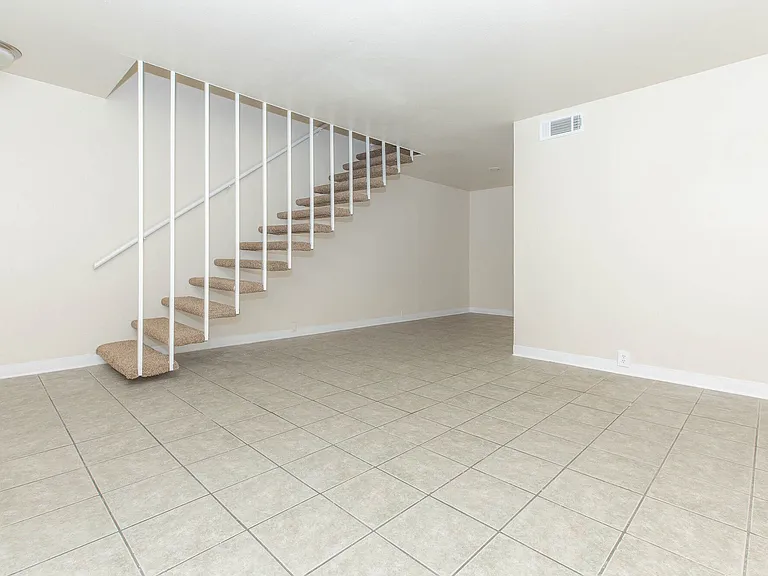 Unity Pointe Apartments — Photo 13