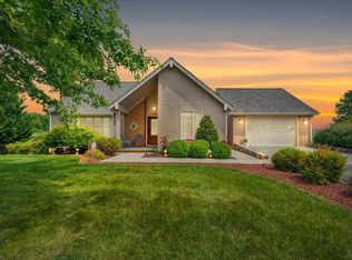 87 Hilltop Cir, Daleville, VA 24083