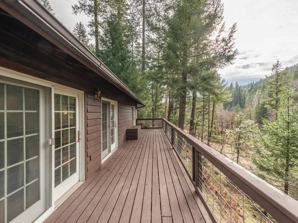 540 Lost Bridge Rd, Lewiston, CA 96052
