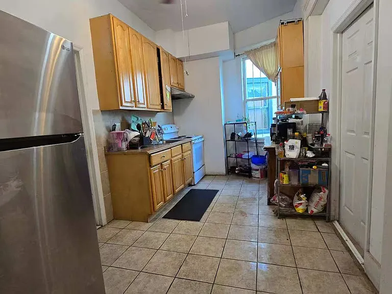 9 Brady St — Photo 3