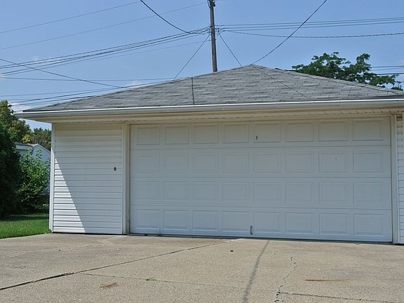 2nd image of 6611 Arcola St