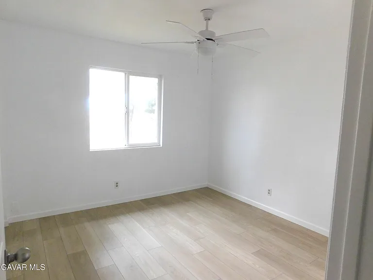 8260 Viburnum Ave #8260 — Photo 8