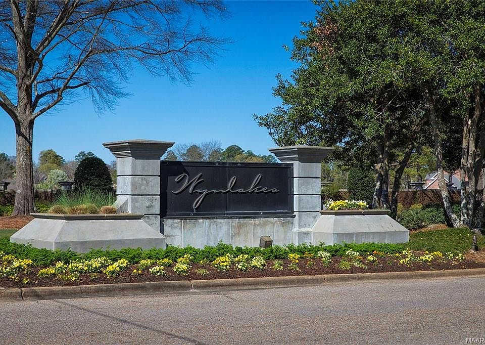 1st image of 8624 Glades Ct