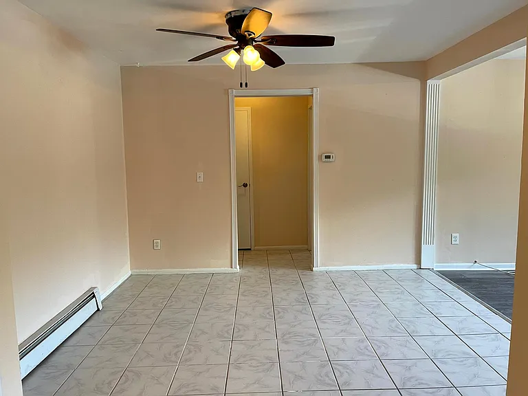 113 Cricket Ln — Photo 8