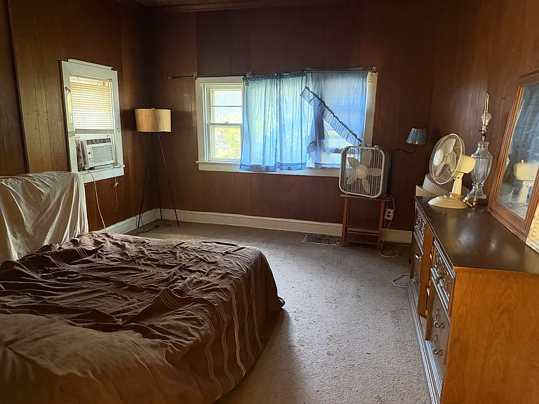 325 Chestnut St #B — Photo 4