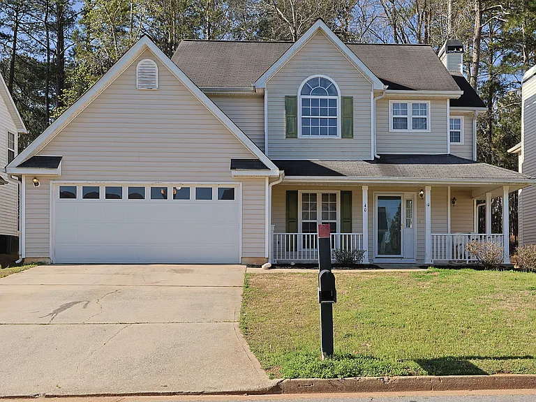 40 Harbour Lake Dr — Photo 1