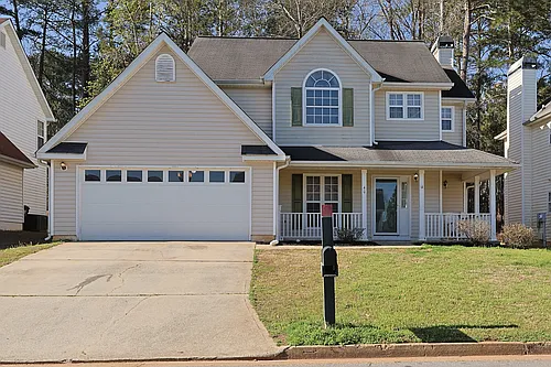 40 Harbour Lake Dr Photo 1