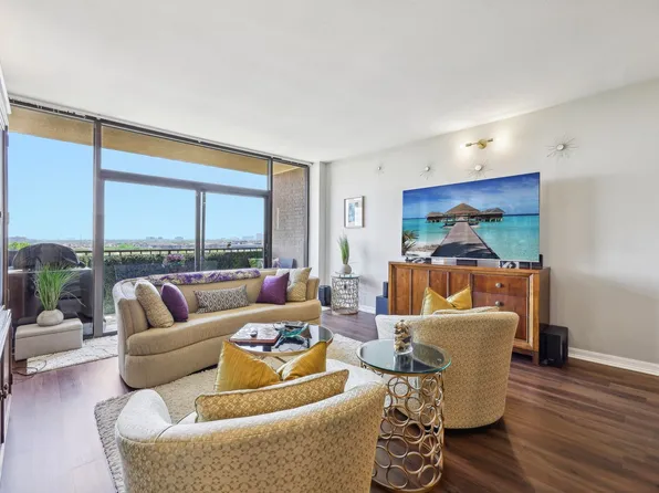 5200 Keller Springs Rd APT 815, Dallas, TX 75248