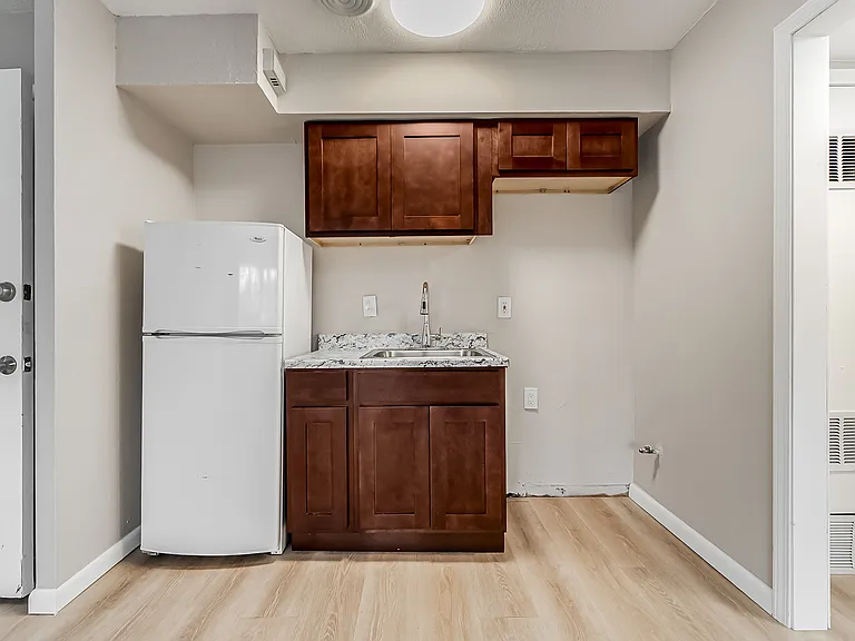 14918 Milverton Rd #2 — Photo 1