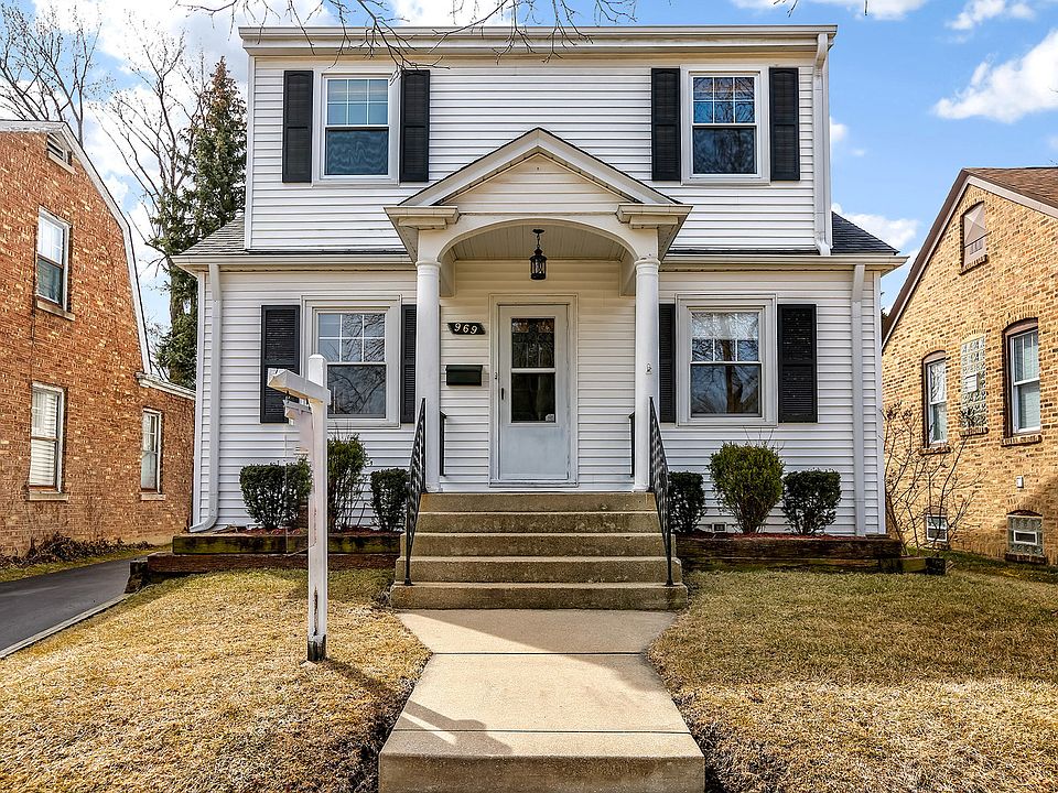 1st image of 969 E Prairie Ave