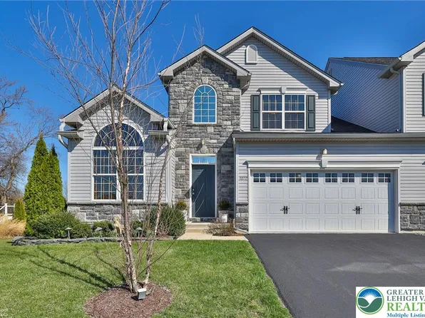 3872 Mink Rd, Emmaus, PA 18049