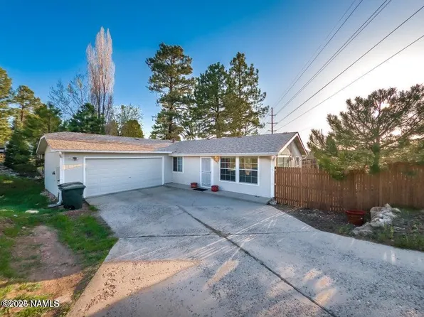 3135 S Victoria Way, Flagstaff, AZ 86005