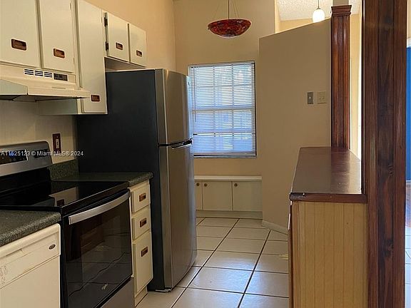 5th image of 3622 NW 83rd Ln #3622