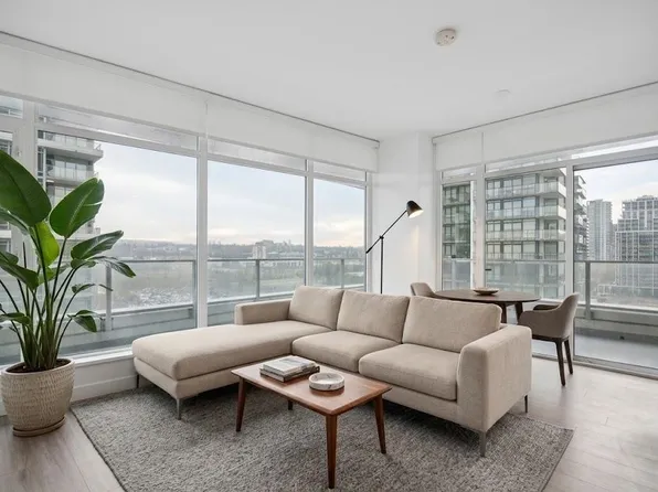 2311 Beta Ave #1301, Burnaby, BC V5C 0M1