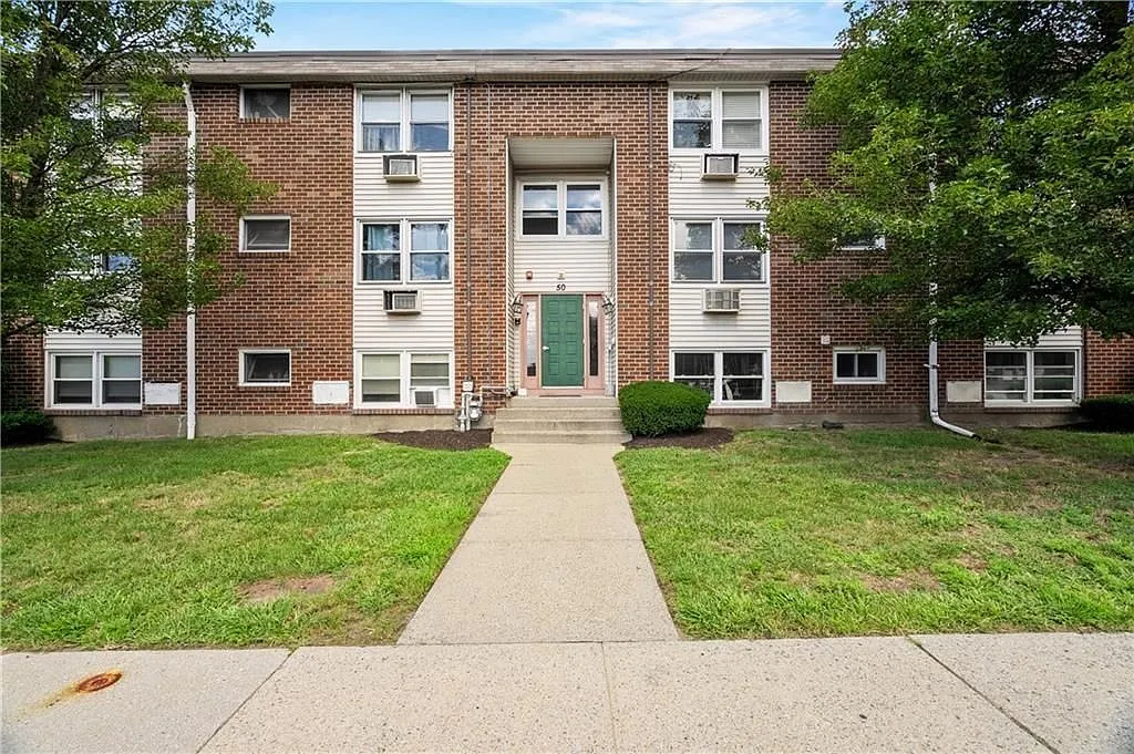 1 bed, 1.0 bath, 626 sqft, $1,800 — Photo 1