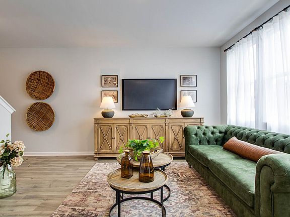 5th image of 240 Hammersmith Lndg