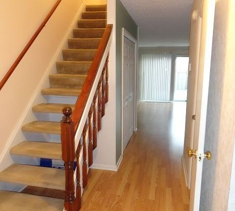 4th image of 5145 Glenwood Way