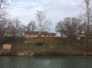 1117 Burges St, Seguin, TX 78155