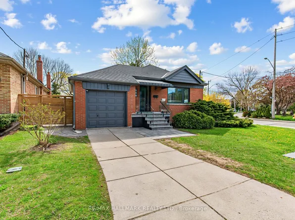 1 Ferncliff Ct, Toronto, ON M4B 2M3