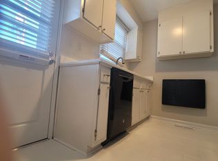 532 Wakefield Dr, Charlotte, NC