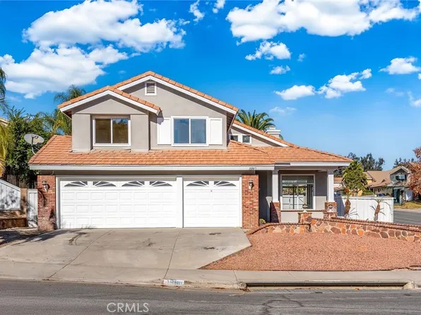 15301 Spyglass Dr, Lake Elsinore, CA 92530