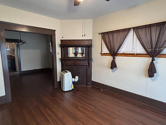 4th image of 107 Woodbine St