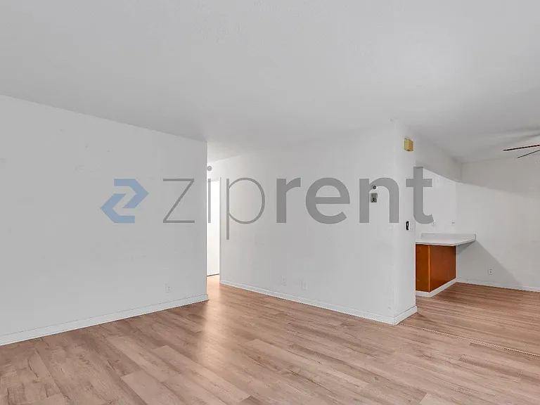 46874 Fernald Cmn — Photo 11