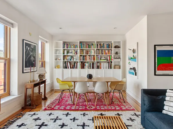 810 Bergen Street image 1 of 10