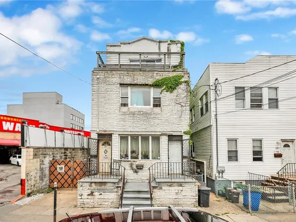 1011 Banner Ave, Brooklyn, NY 11235