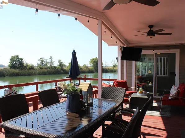 131 Oxbow Marina Dr, Isleton, CA 95641