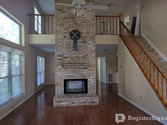 2nd image of 14515 Oak Chase Dr