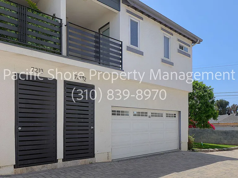 7205 S. La Cienega Apartments — Photo 23