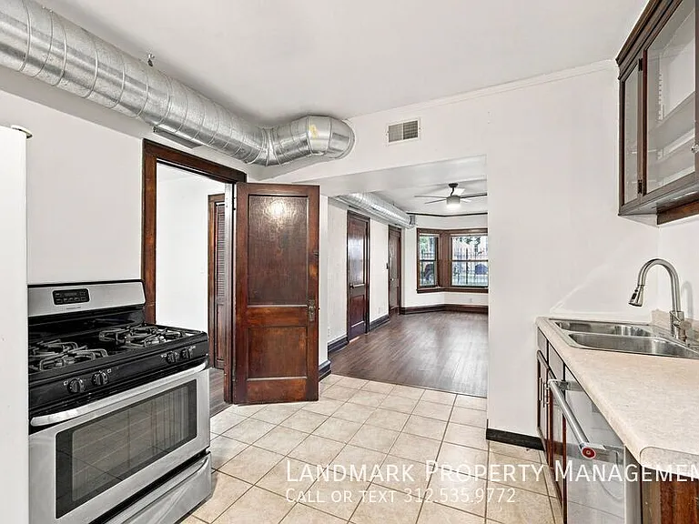 2962 N Allen Ave #B — Photo 5