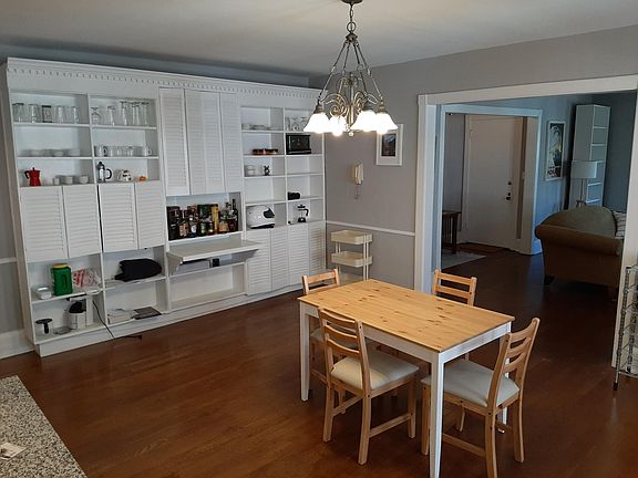 4th image of 15105 Lake Ave APT 4
