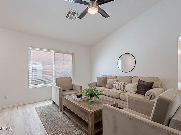5th image of 11805 W SUNNYSIDE Drive