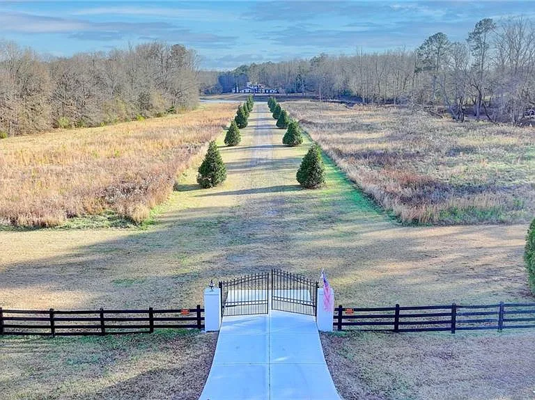 1540 Lipscomb Rd — Photo 101