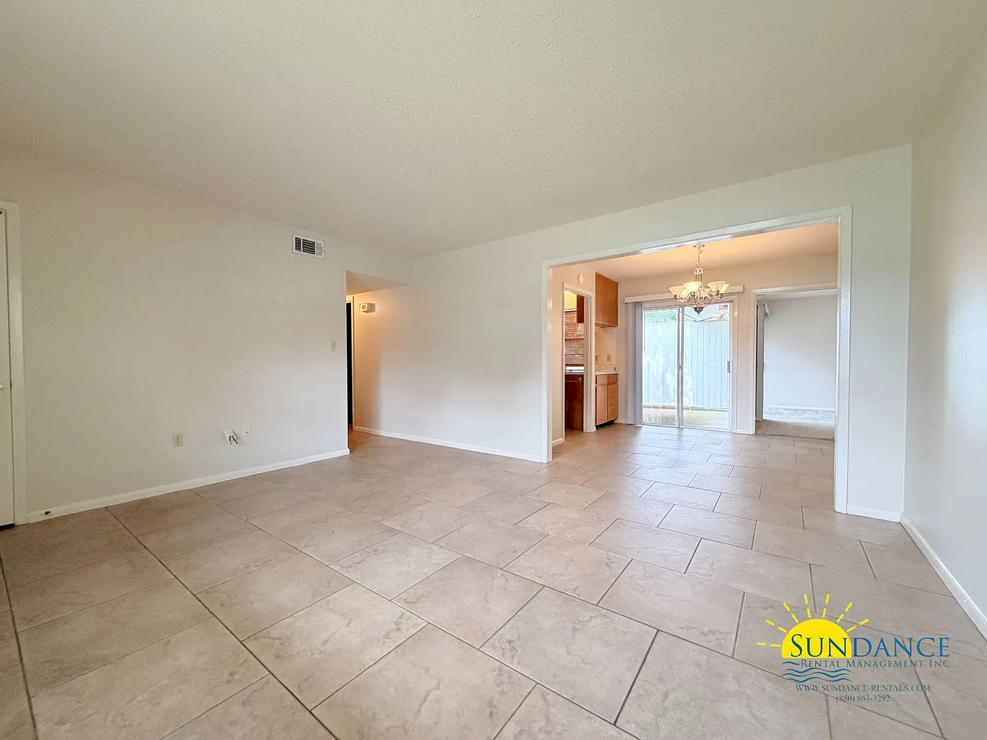Beautiful Shalimar Home on a Quiet Cul-de-Sac Near Eglin AFB! — Photo 3