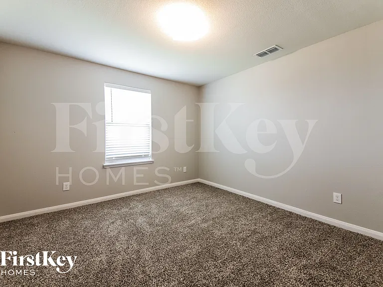 9005 Woodfern Dr — Photo 14