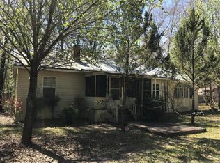 6041 Camelot Ln, Marianna, FL 32446