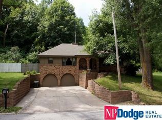 409 Delong Ave, Council Bluffs, IA 51503
