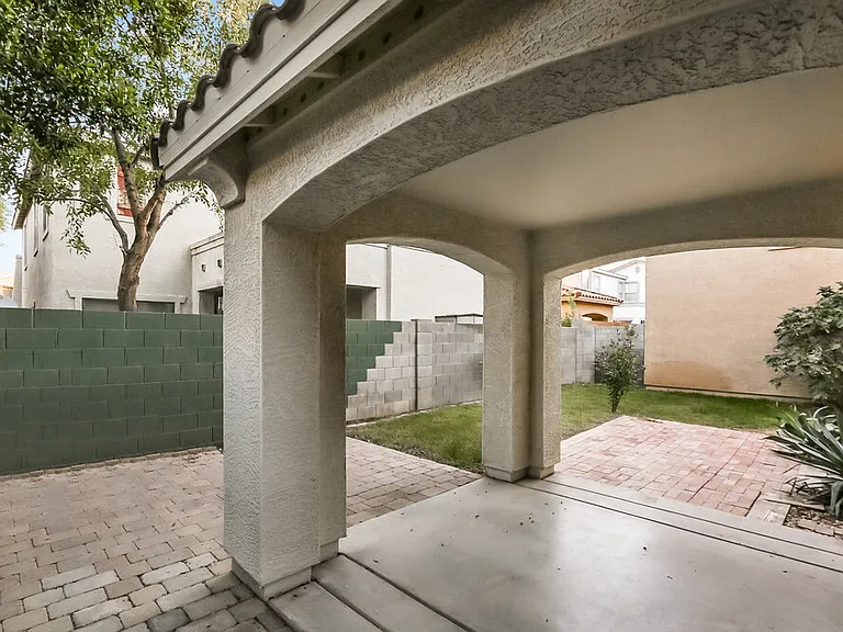 21118 E Stonecrest Dr — Photo 16