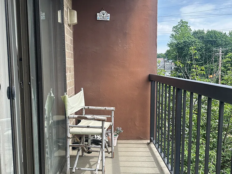 292 Salem St #201 — Photo 13