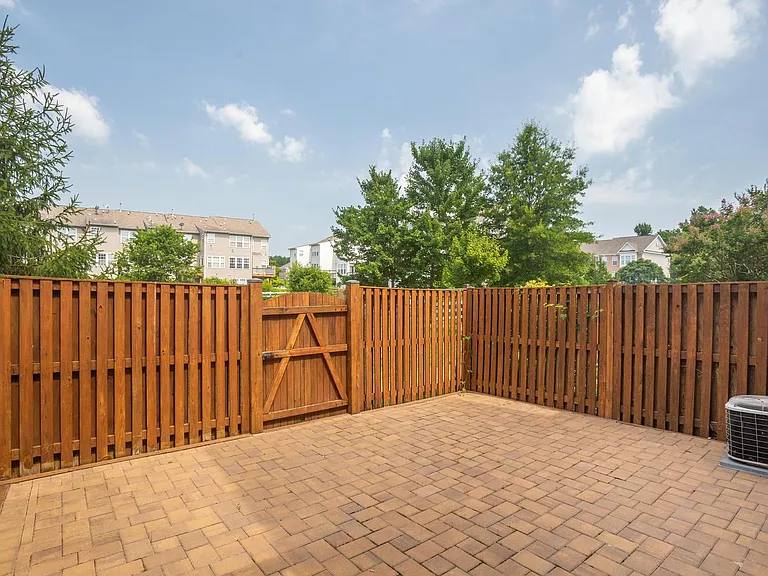 Patio with pavers