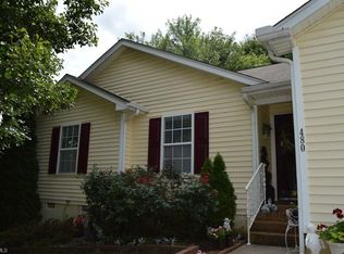 480 Old Wood Ln, Kernersville, NC 27284