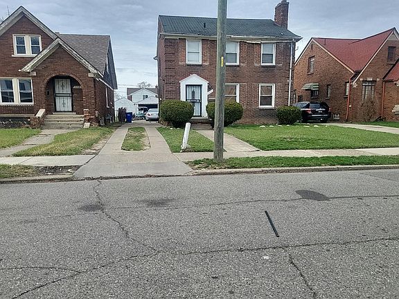 3rd image of 11821 Engleside St