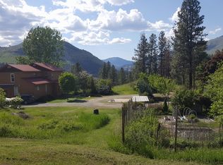 3 Curlew Cemetery Rd., Curlew, WA 99118