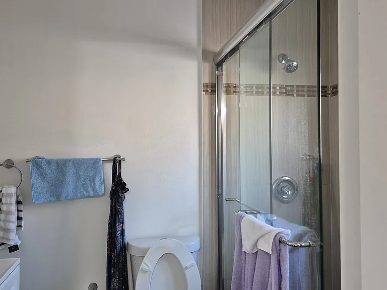 2815 W 76th St #201-17 — Photo 7