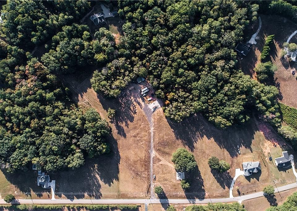 2nd image of 370 Pitts Chapel Rd Lot 0