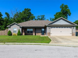145 Creek View Dr, Saint Robert, MO 65584